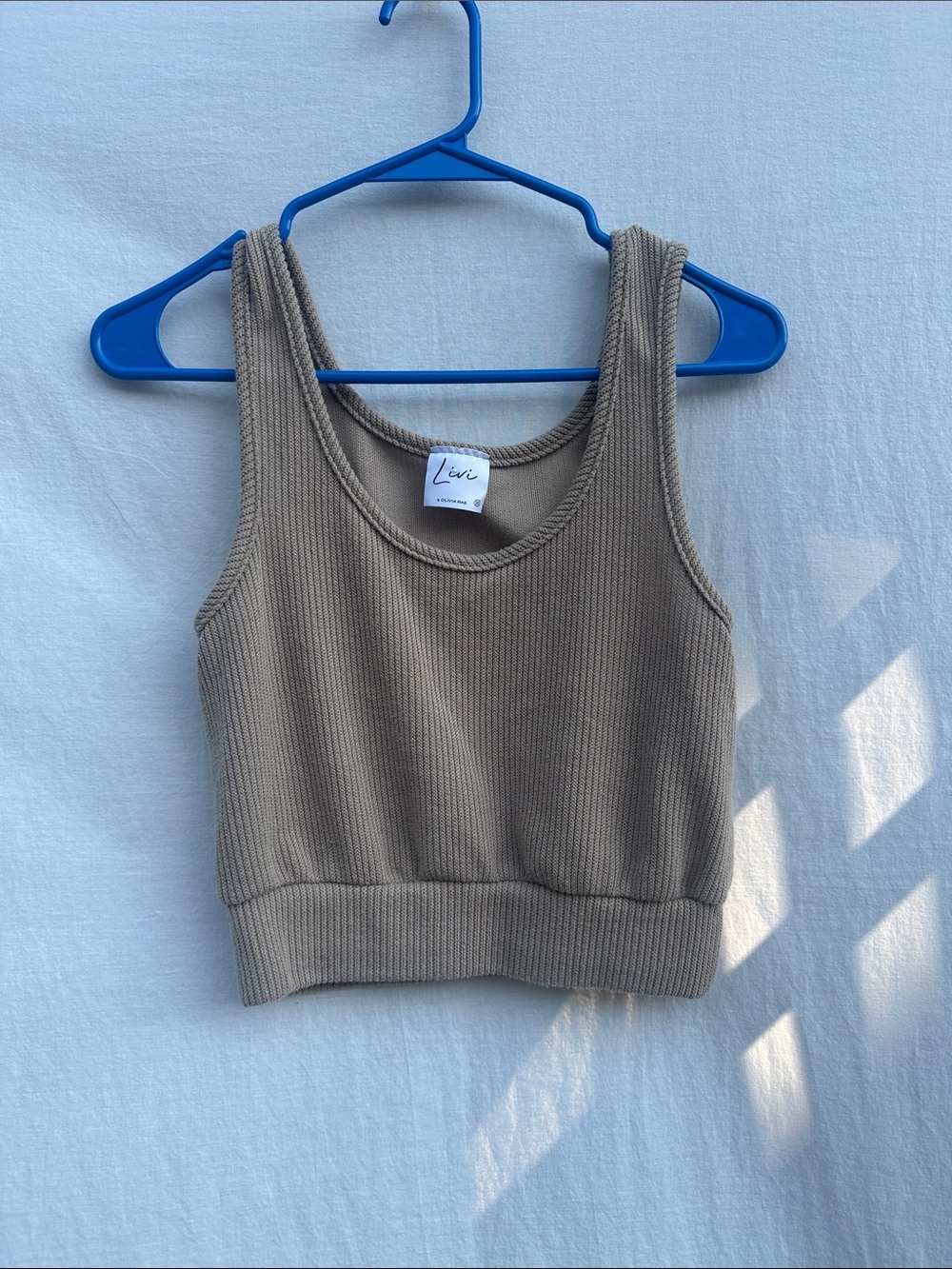 Livi Ribbed Crop Top